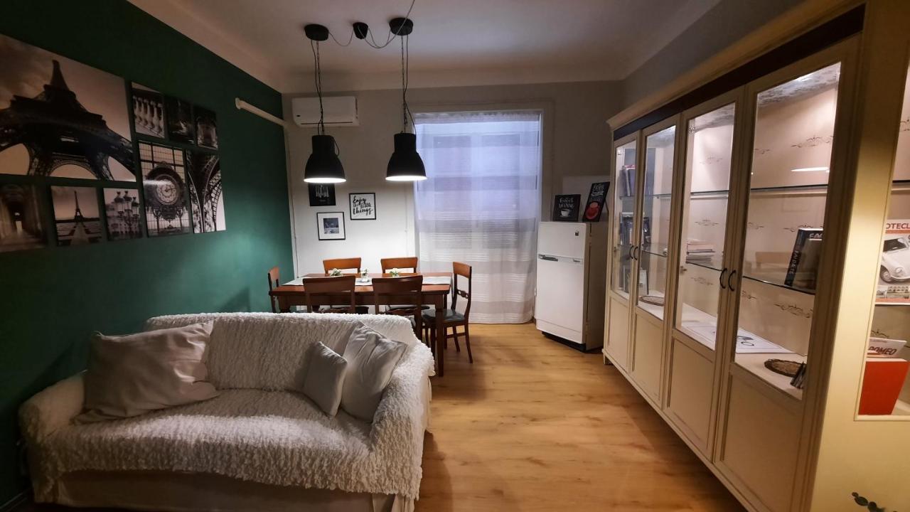 Civico 4 Appartement Castrovillari Buitenkant foto