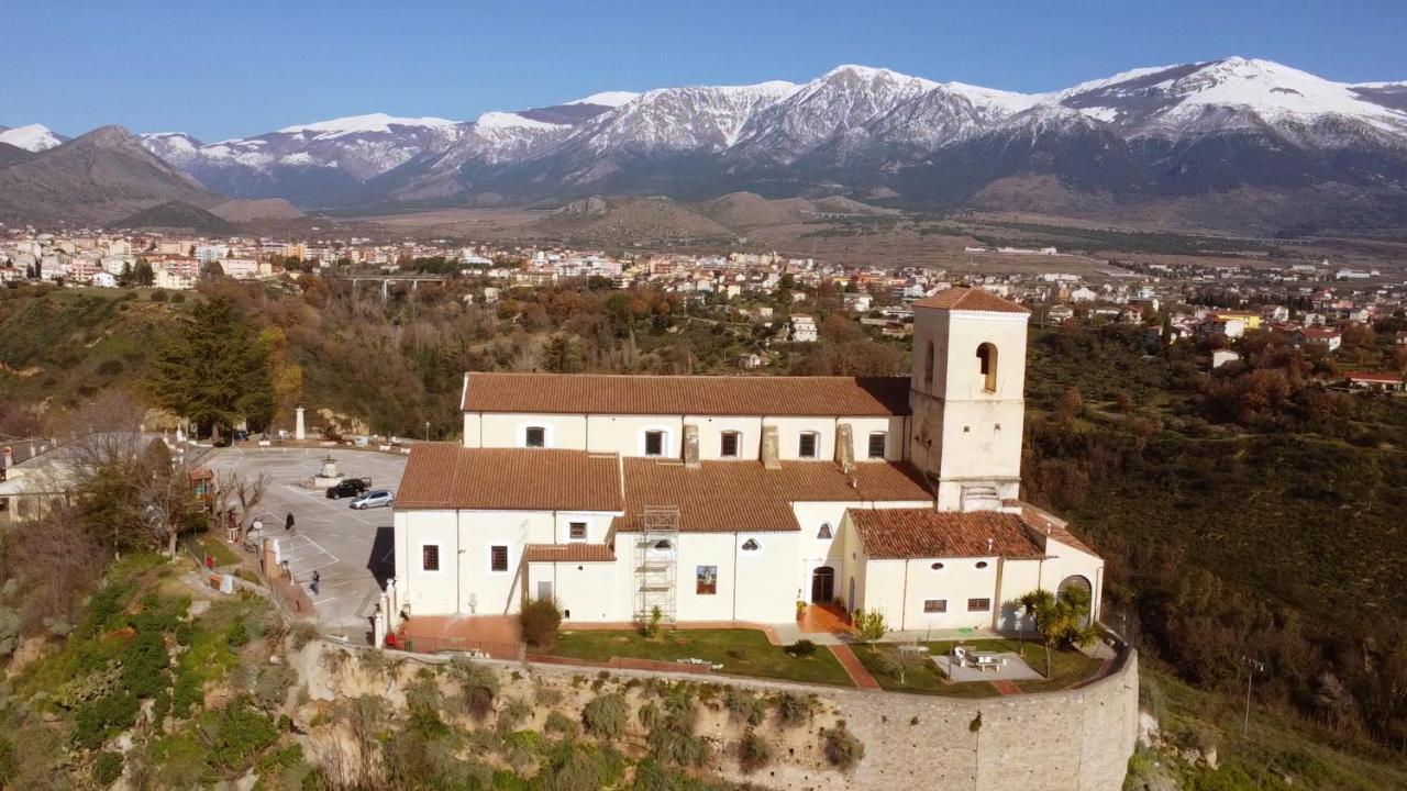 Civico 4 Appartement Castrovillari Buitenkant foto